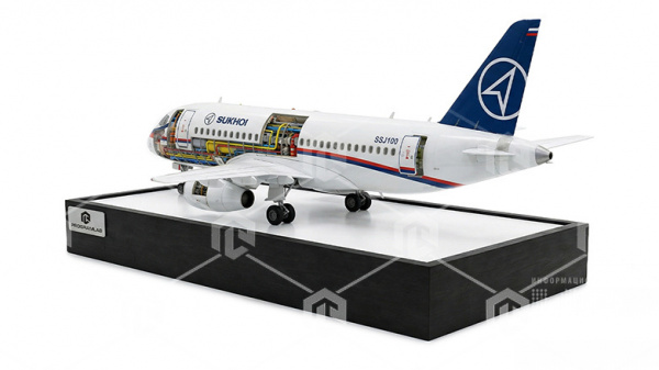 Системы на примере макета самолета «Сухой SSJ100»